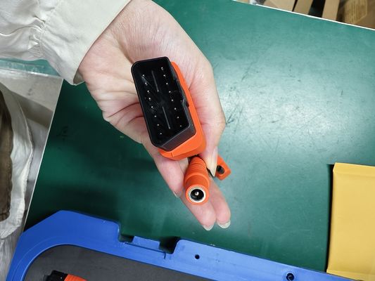 Xtruck Y009 Truck Diagnostic Cable with OBD2 Connect Cable and DG2.5 Interface Cable for Heavy Duty Trucks