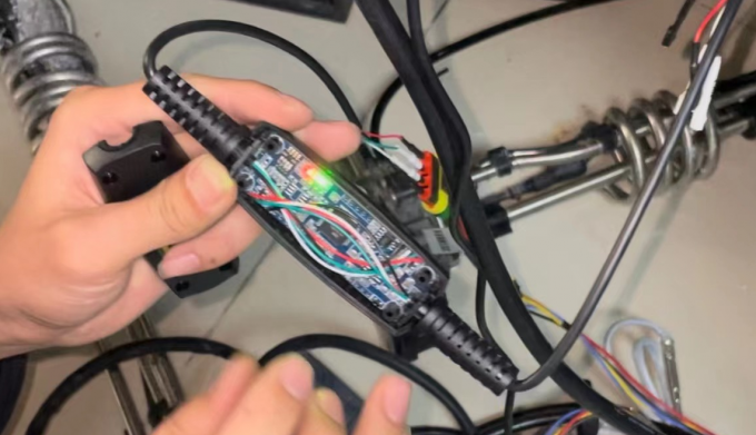 Outil de r&eacute;paration des capteurs d'ur&eacute;e Euro 6 de Xtruck (24V pour les camions diesel) 1