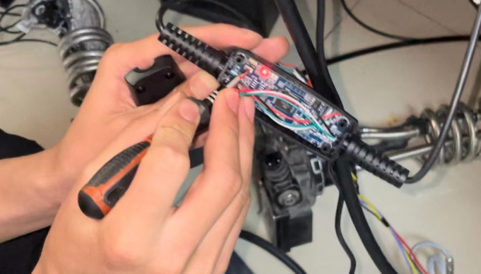 Outil de r&eacute;paration des capteurs d'ur&eacute;e Euro 6 de Xtruck (24V pour les camions diesel) 3